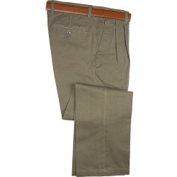 Pantalón de gabardina con pinzas 58 Kotting